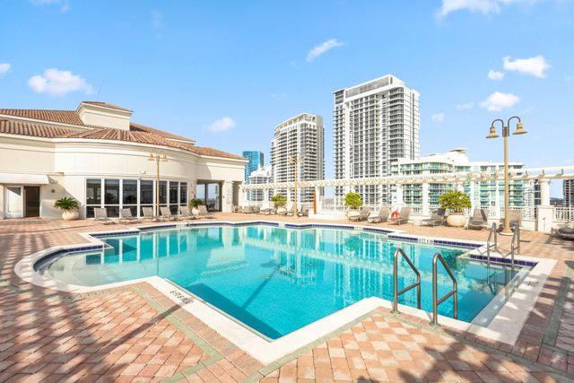 511 SE 5th Ave 2412, Fort Lauderdale, FL 33301