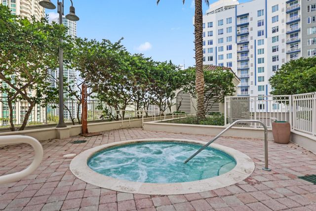 511 SE 5th Ave 2412, Fort Lauderdale, FL 33301