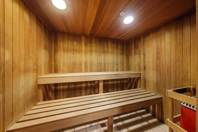 511 SE 5th Ave 2412, Fort Lauderdale, FL 33301