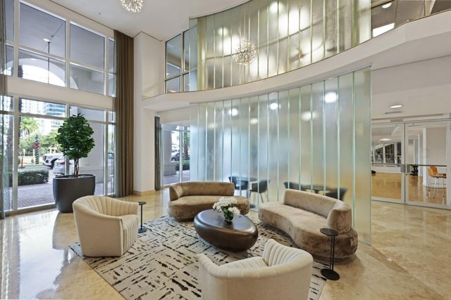 511 SE 5th Ave 2412, Fort Lauderdale, FL 33301