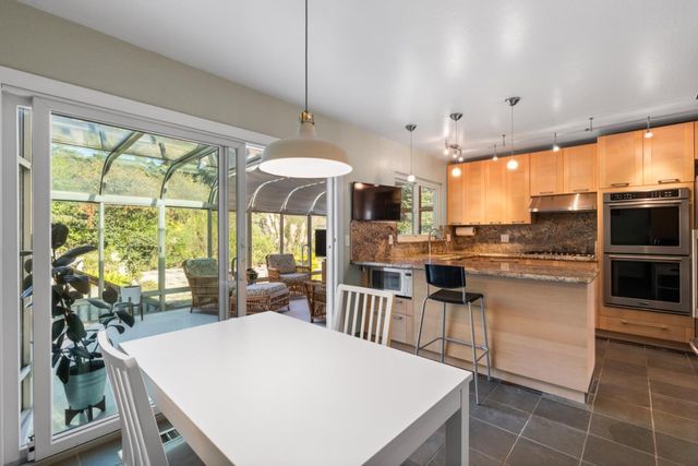 1020 Everglades Drive, Pacifica, CA 94044