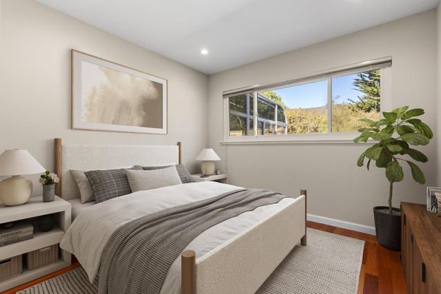 1020 Everglades Drive, Pacifica, CA 94044