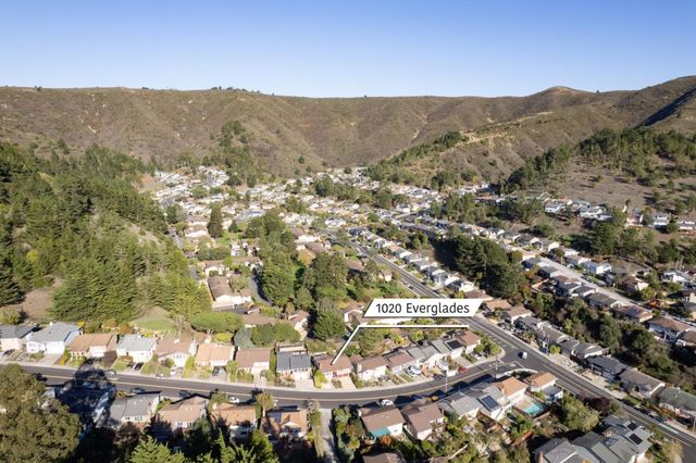 1020 Everglades Drive, Pacifica, CA 94044