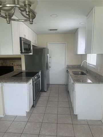 10303 123RD AVENUE, Largo, FL 33773