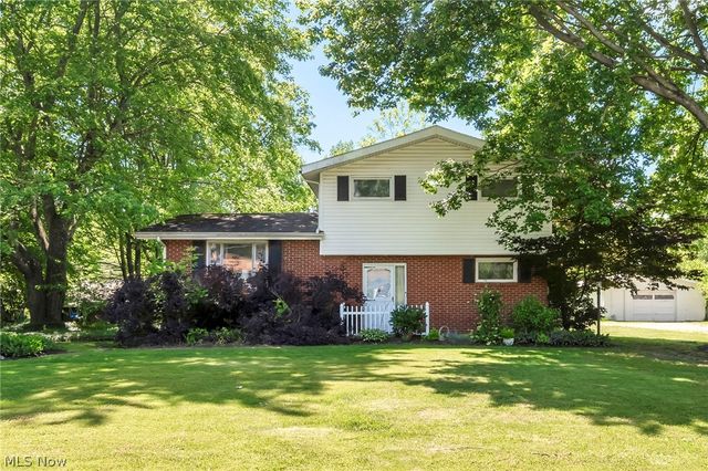 4005 Selnik Road, Kent, OH 44240