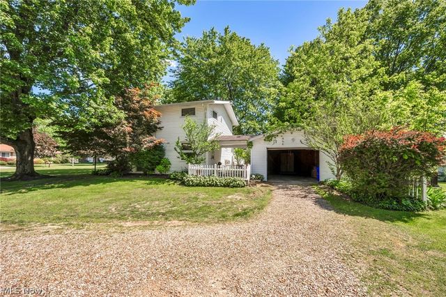 4005 Selnik Road, Kent, OH 44240
