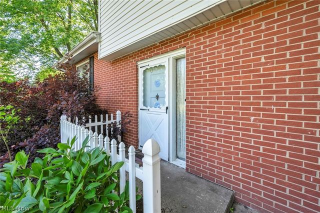 4005 Selnik Road, Kent, OH 44240