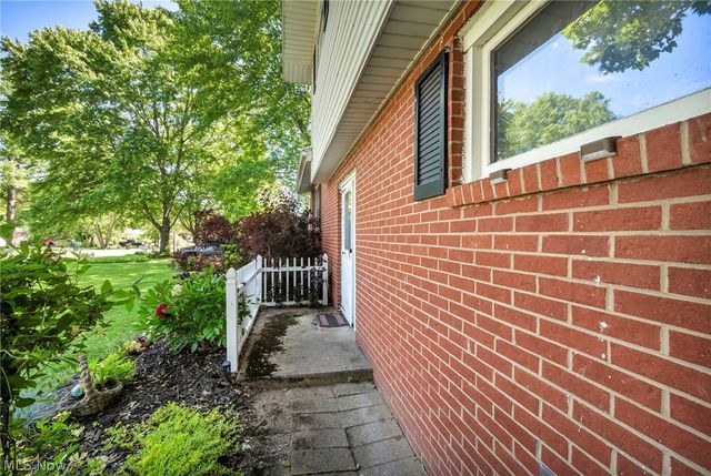 4005 Selnik Road, Kent, OH 44240