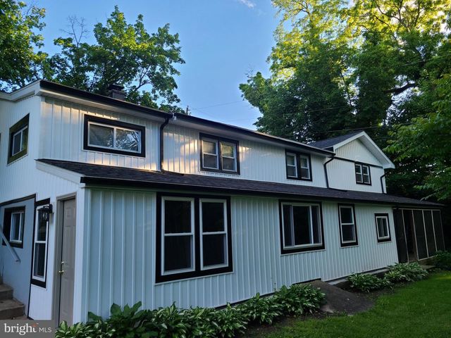 4309 MARIETTA AVE, Columbia, PA 17512