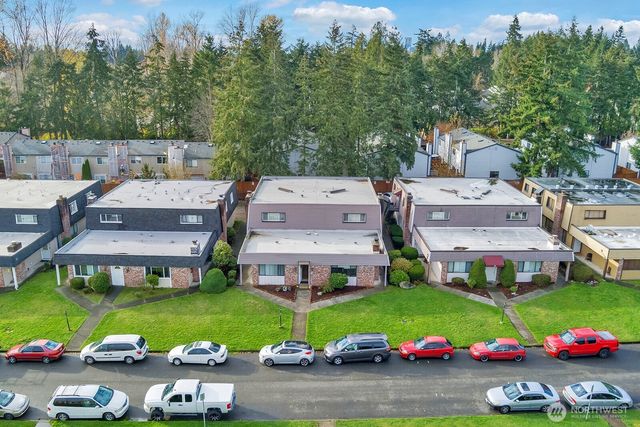 101 147th Ave SE, Bellevue, WA 98007