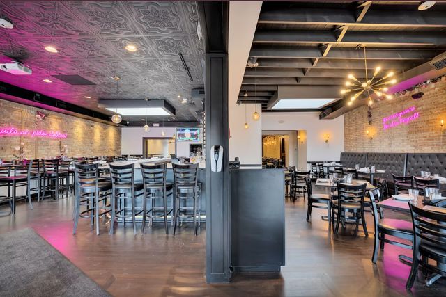 6906 Windsor Avenue, Berwyn, IL 60402