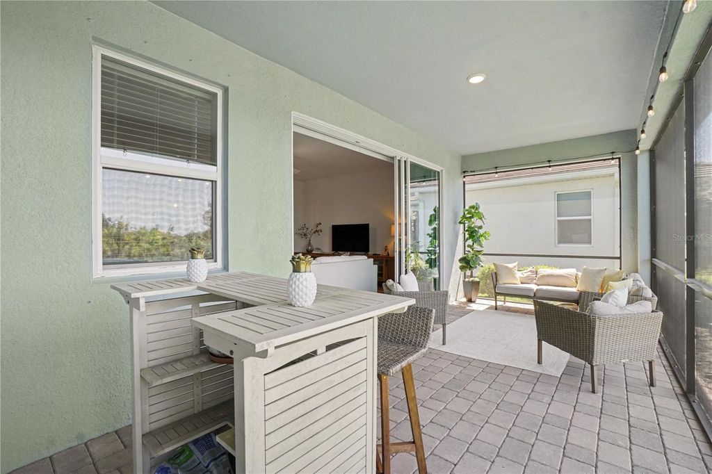 Image 22 of property listing at 18065 GRAND PROSPERITY DRIVE, Venice, FL 34293