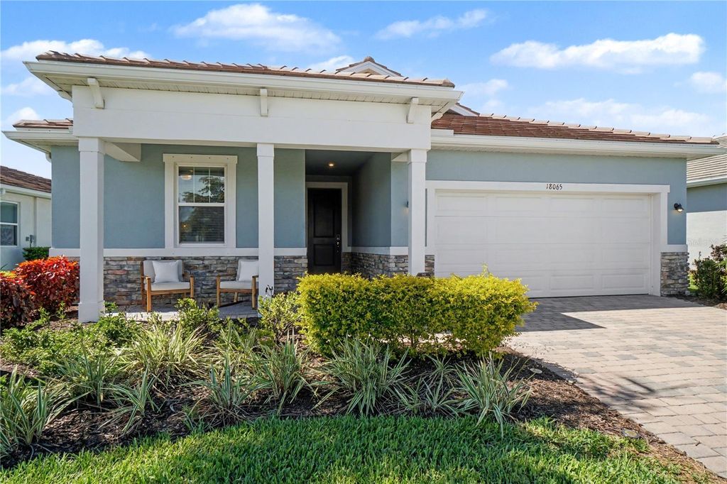 Image 34 of property listing at 18065 GRAND PROSPERITY DRIVE, Venice, FL 34293