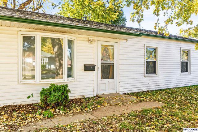 1305 Janbrook Boulevard, Carter Lake, IA 51510