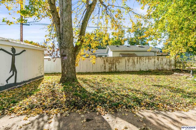 1305 Janbrook Boulevard, Carter Lake, IA 51510