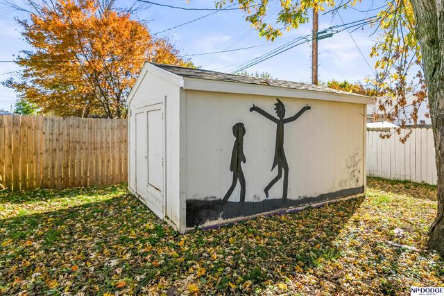 1305 Janbrook Boulevard, Carter Lake, IA 51510