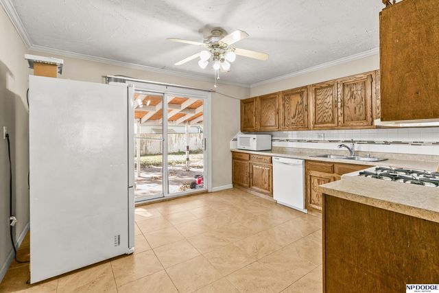 1305 Janbrook Boulevard, Carter Lake, IA 51510