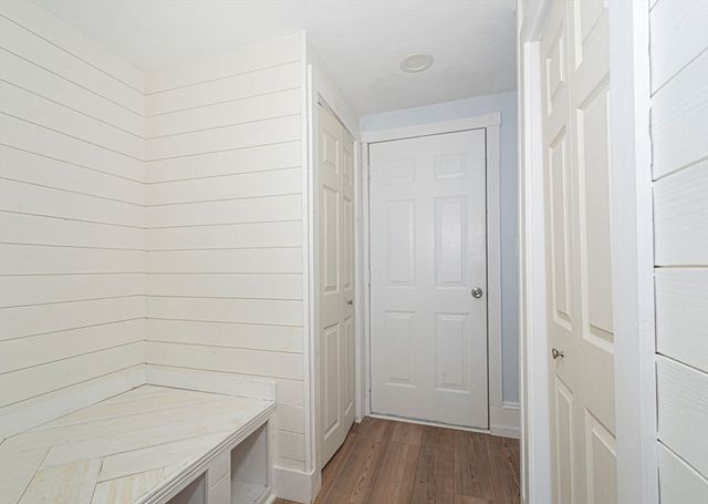 219 Prospect St, Shrewsbury, MA 01545