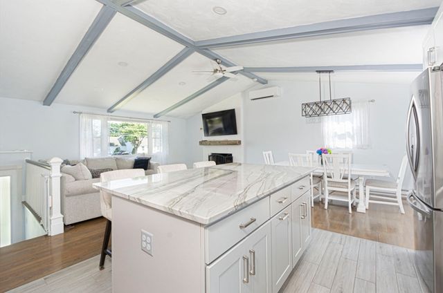 219 Prospect St, Shrewsbury, MA 01545