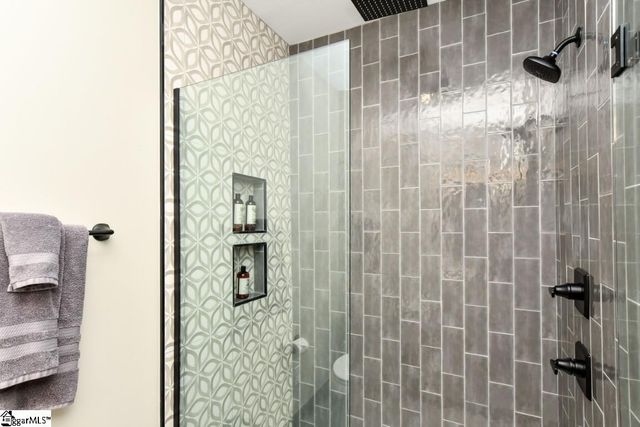 71 Dorsey Avenue, Greenville, SC 29611