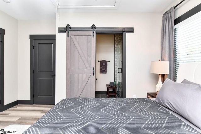 71 Dorsey Avenue, Greenville, SC 29611