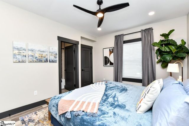 71 Dorsey Avenue, Greenville, SC 29611