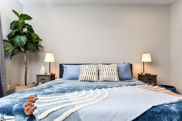 71 Dorsey Avenue, Greenville, SC 29611