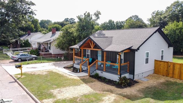 71 Dorsey Avenue, Greenville, SC 29611