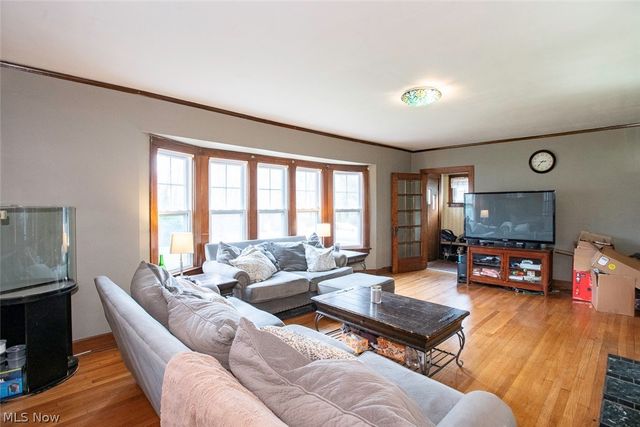 652 Parkway Boulevard, Norton, OH 44203