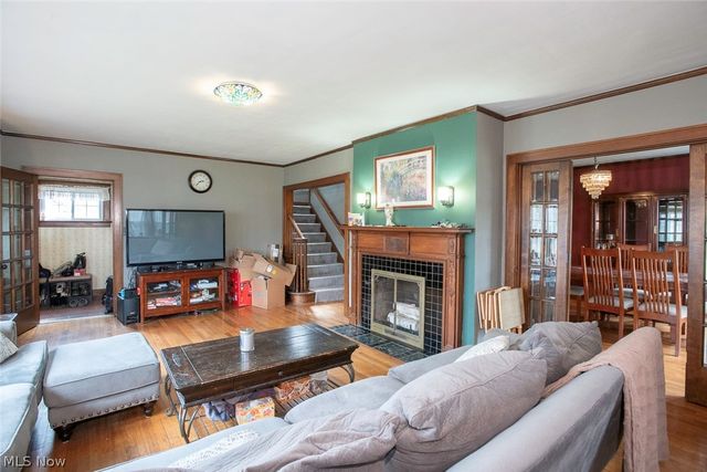 652 Parkway Boulevard, Norton, OH 44203