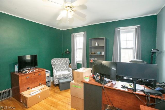 652 Parkway Boulevard, Norton, OH 44203