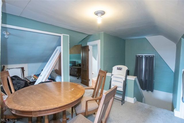 652 Parkway Boulevard, Norton, OH 44203