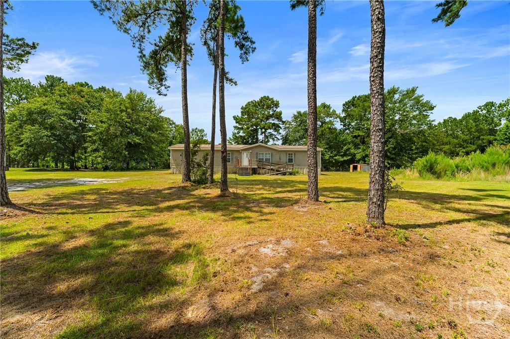 Image 1 of property listing at 121 Burnt Tree Drive, Guyton, GA 31312
