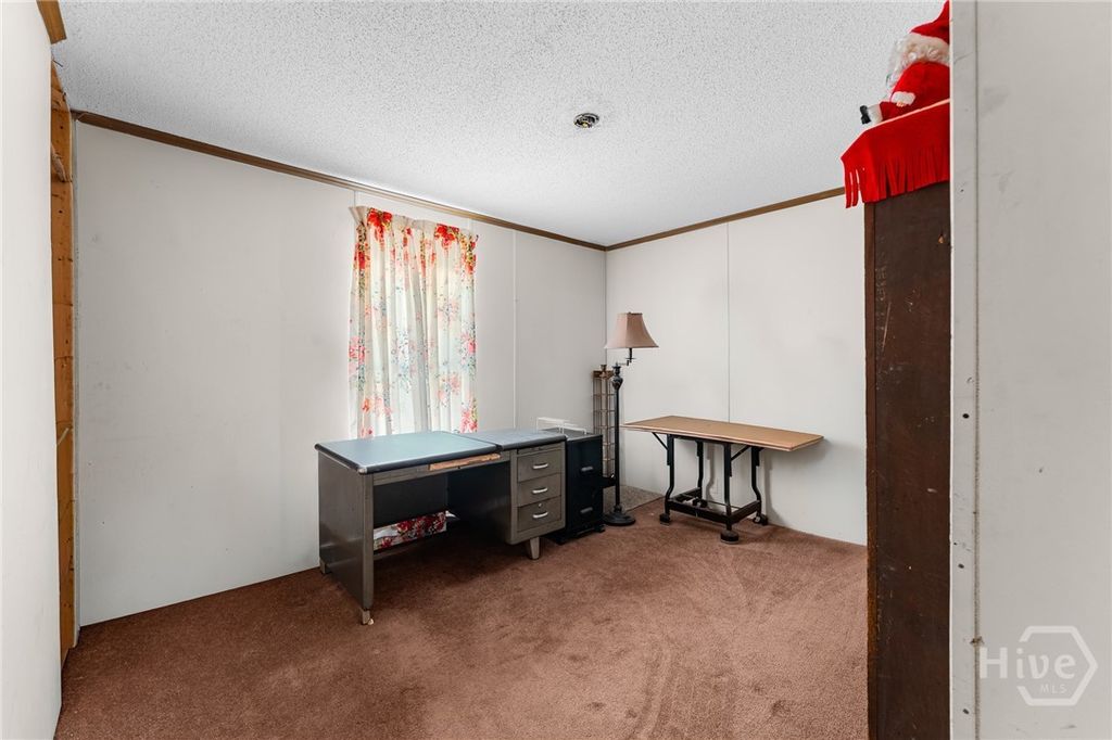 Image 16 of property listing at 121 Burnt Tree Drive, Guyton, GA 31312