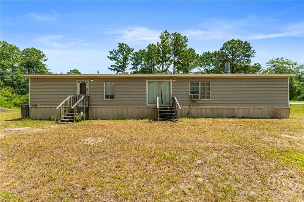 Image 23 of property listing at 121 Burnt Tree Drive, Guyton, GA 31312