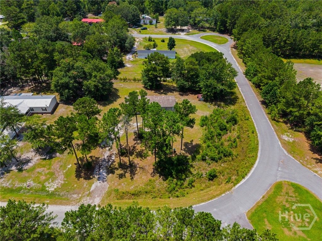 Image 26 of property listing at 121 Burnt Tree Drive, Guyton, GA 31312