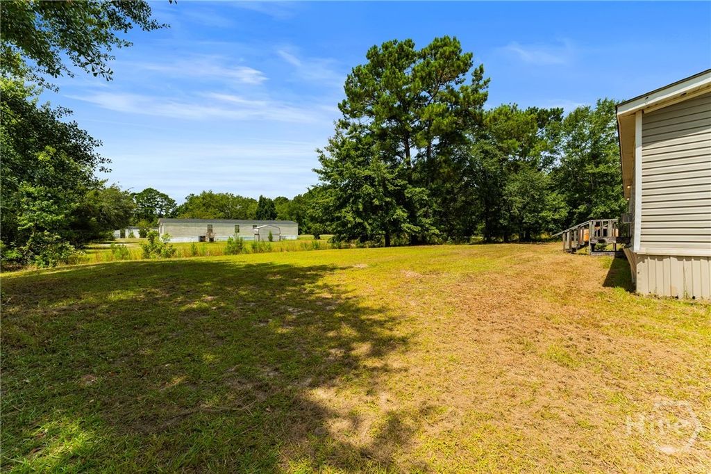 Image 30 of property listing at 121 Burnt Tree Drive, Guyton, GA 31312