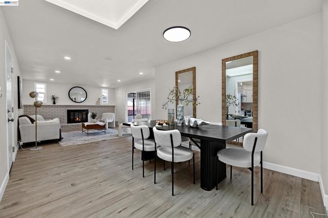 2444 Douglas St, Union City, CA 94587