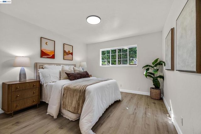 2444 Douglas St, Union City, CA 94587