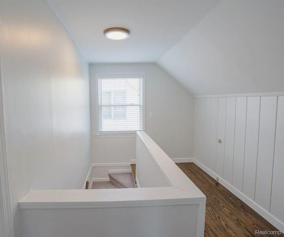 1844 Haynes Street, Birmingham, MI 48009