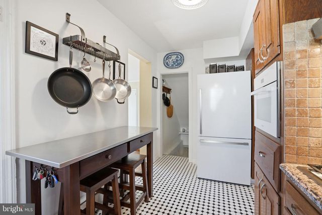 7791 SPRING AVE, Elkins Park, PA 19027