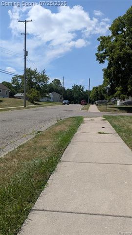 463 Raeburn Street, Pontiac, MI 48342