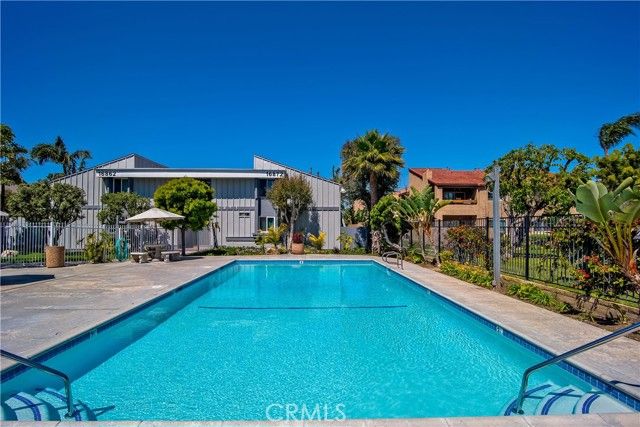 17082 Pacific Coast Highway 102, Huntington Beach, CA 92649