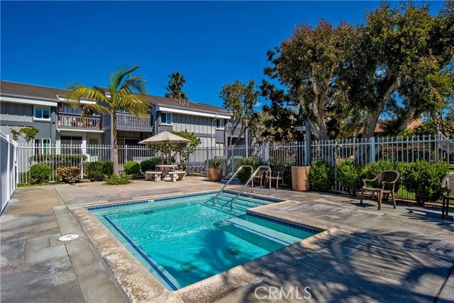 17082 Pacific Coast Highway 102, Huntington Beach, CA 92649