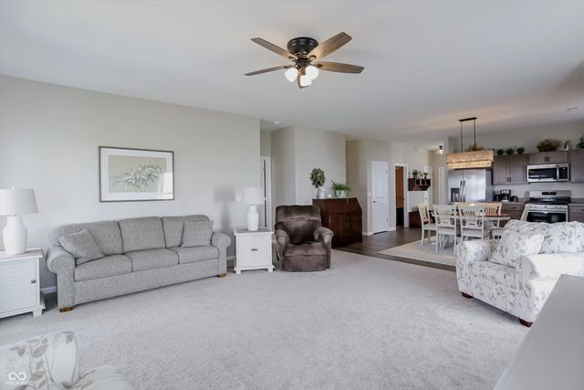 921 Sagittarius Avenue, Franklin, IN 46131