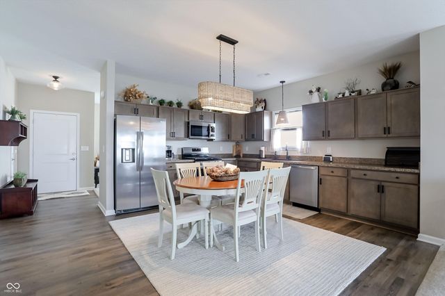 921 Sagittarius Avenue, Franklin, IN 46131