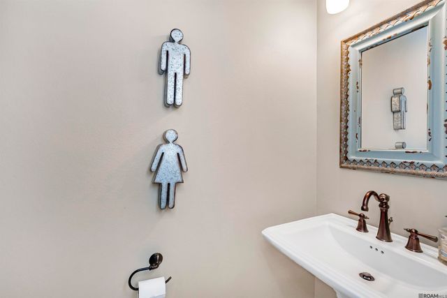 10152 Autumn Ct, Denham Springs, LA 70726