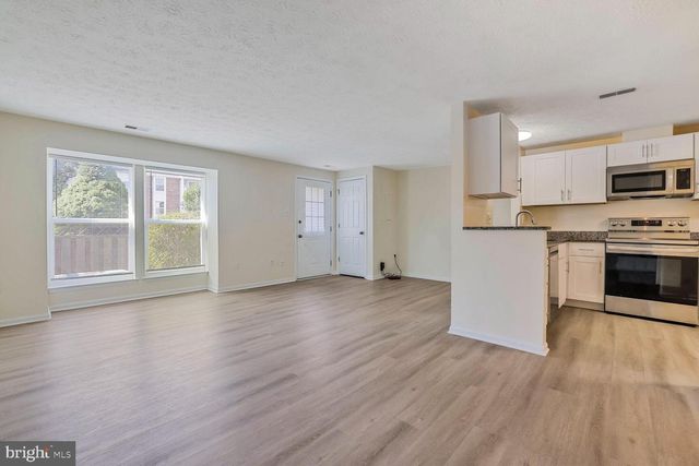 522 PALMTREE DR, Gaithersburg, MD 20878