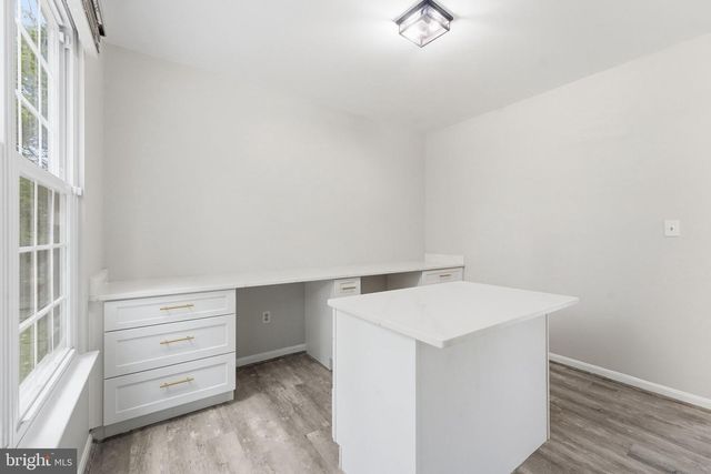 2500 DOWITCHER CT, Waldorf, MD 20601