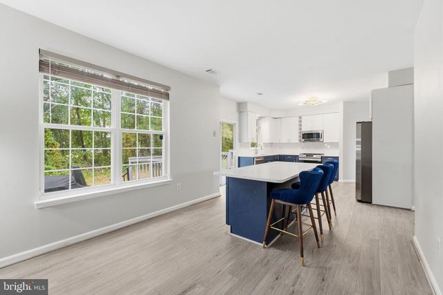 2500 DOWITCHER CT, Waldorf, MD 20601
